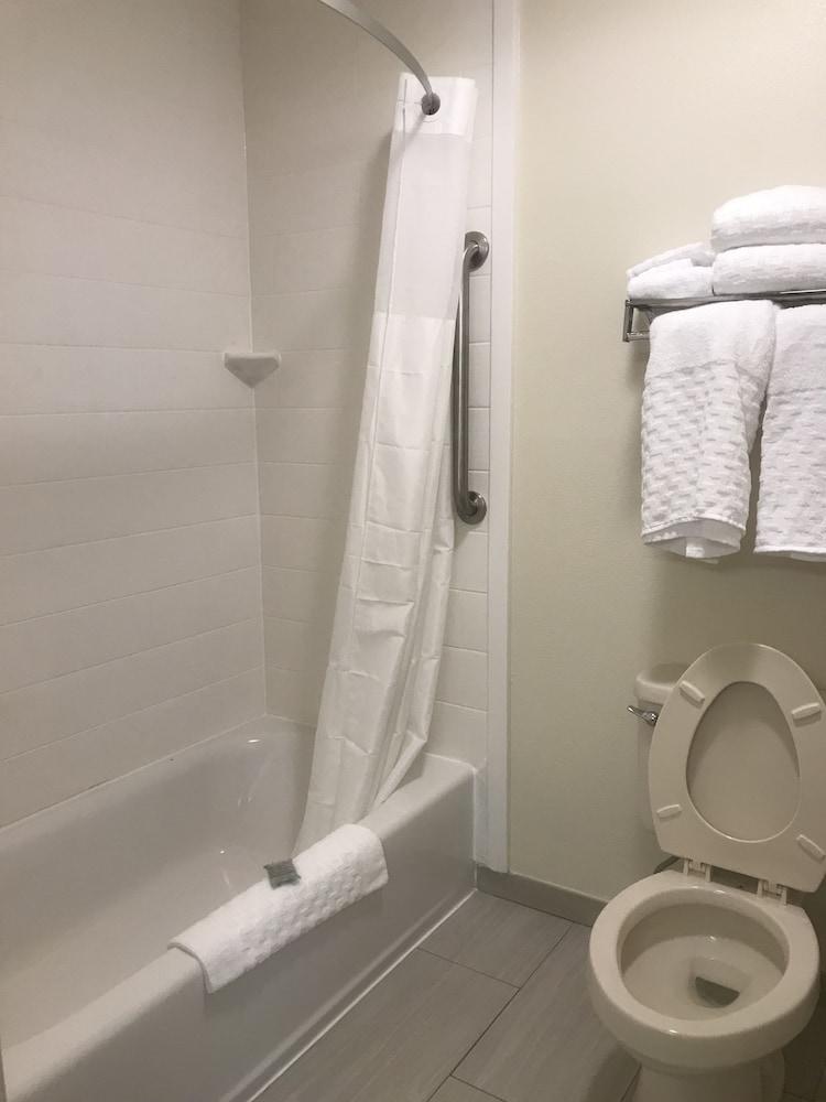 Rodeway Inn & Suites O'Fallon Eksteriør bilde